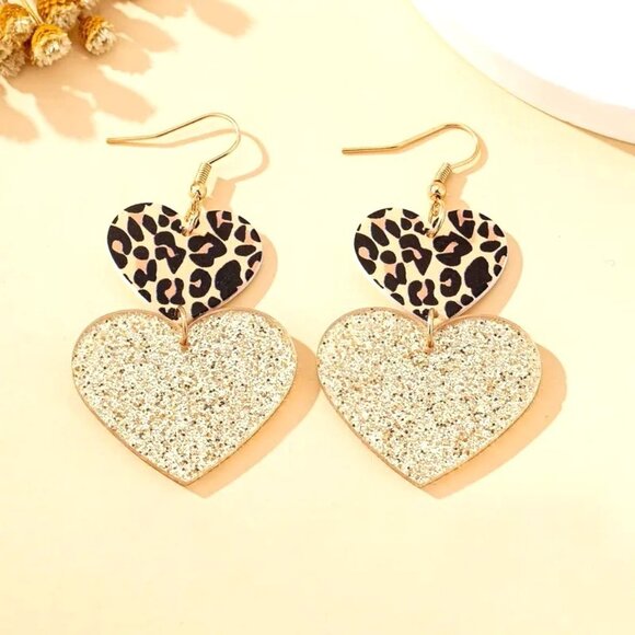 Leopard Print & Glitter Double Heart Dangle Earrings‎ - Picture 3 of 3